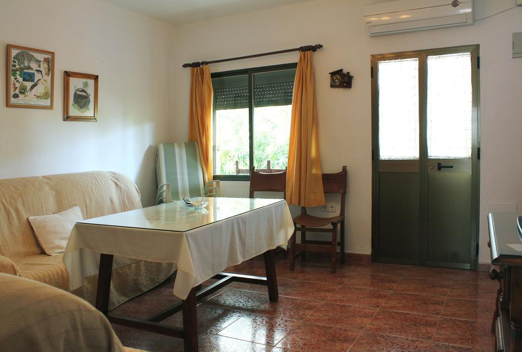 Apartamentos Casa Gil El Bosque Quarto foto